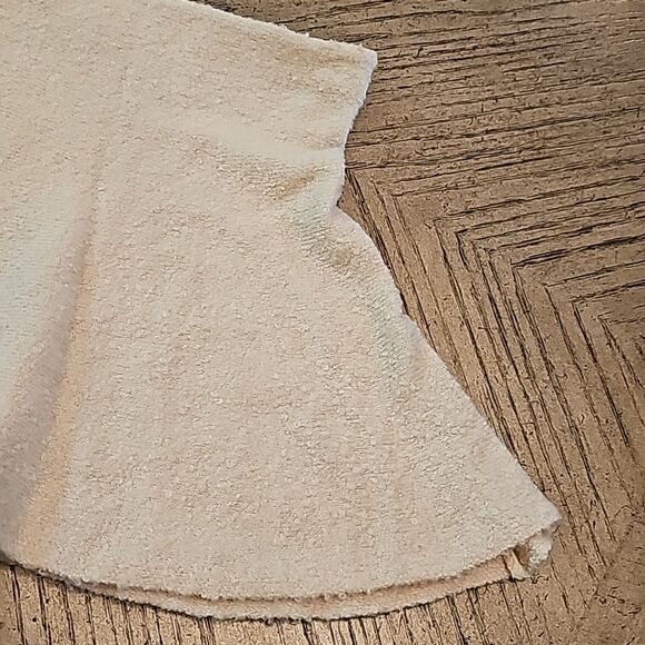 Girls cream color skirt H&M 8-10 - Picture 3 of 11